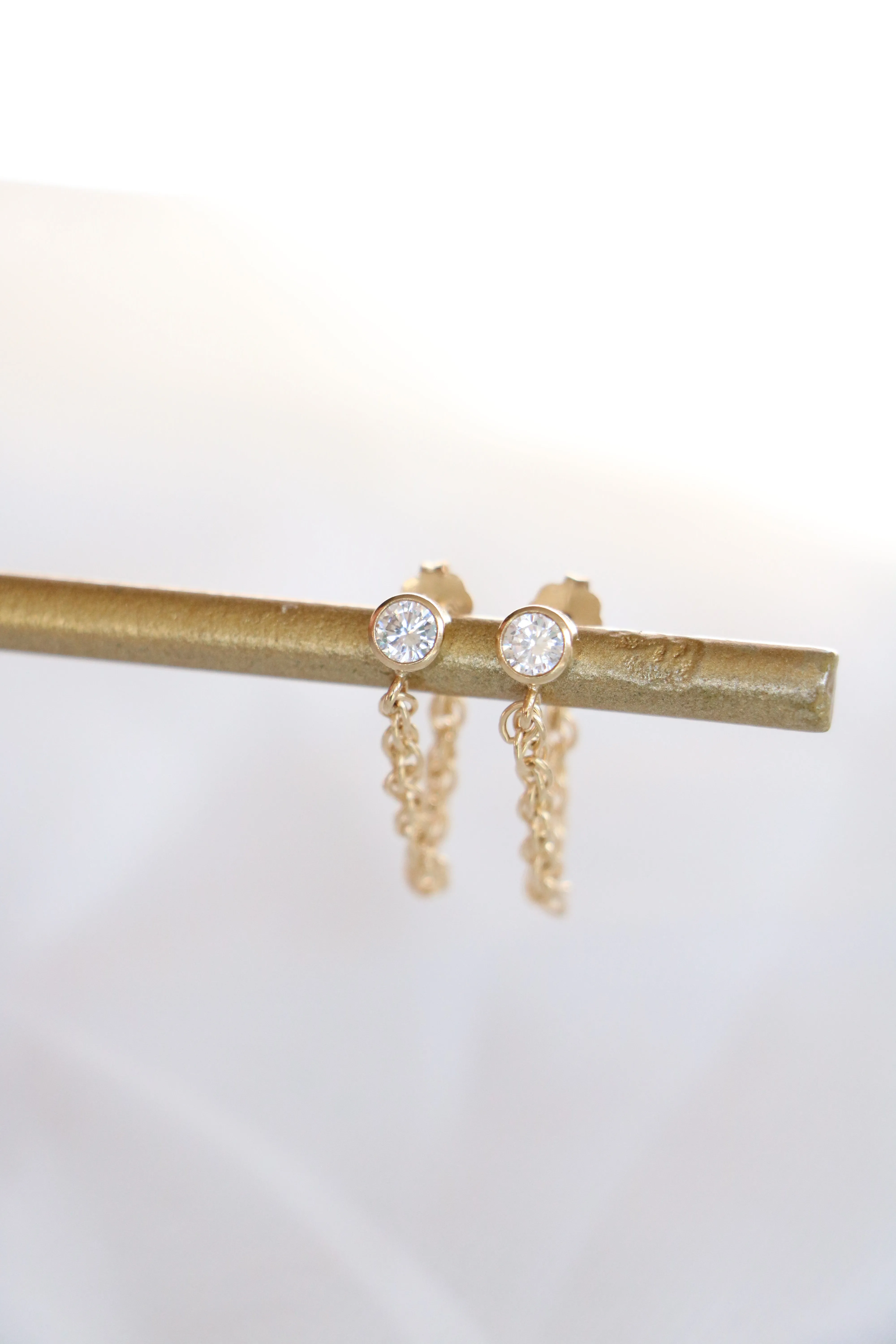 chain loop cz studs