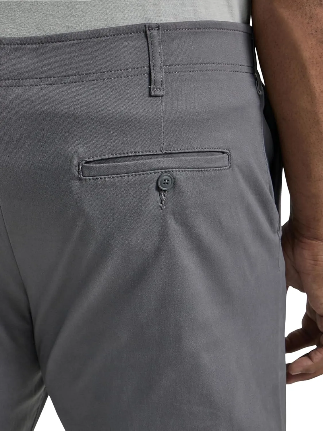 Lee Men's Big & Tall Extreme Motion Flat Front Regular Straight Pant