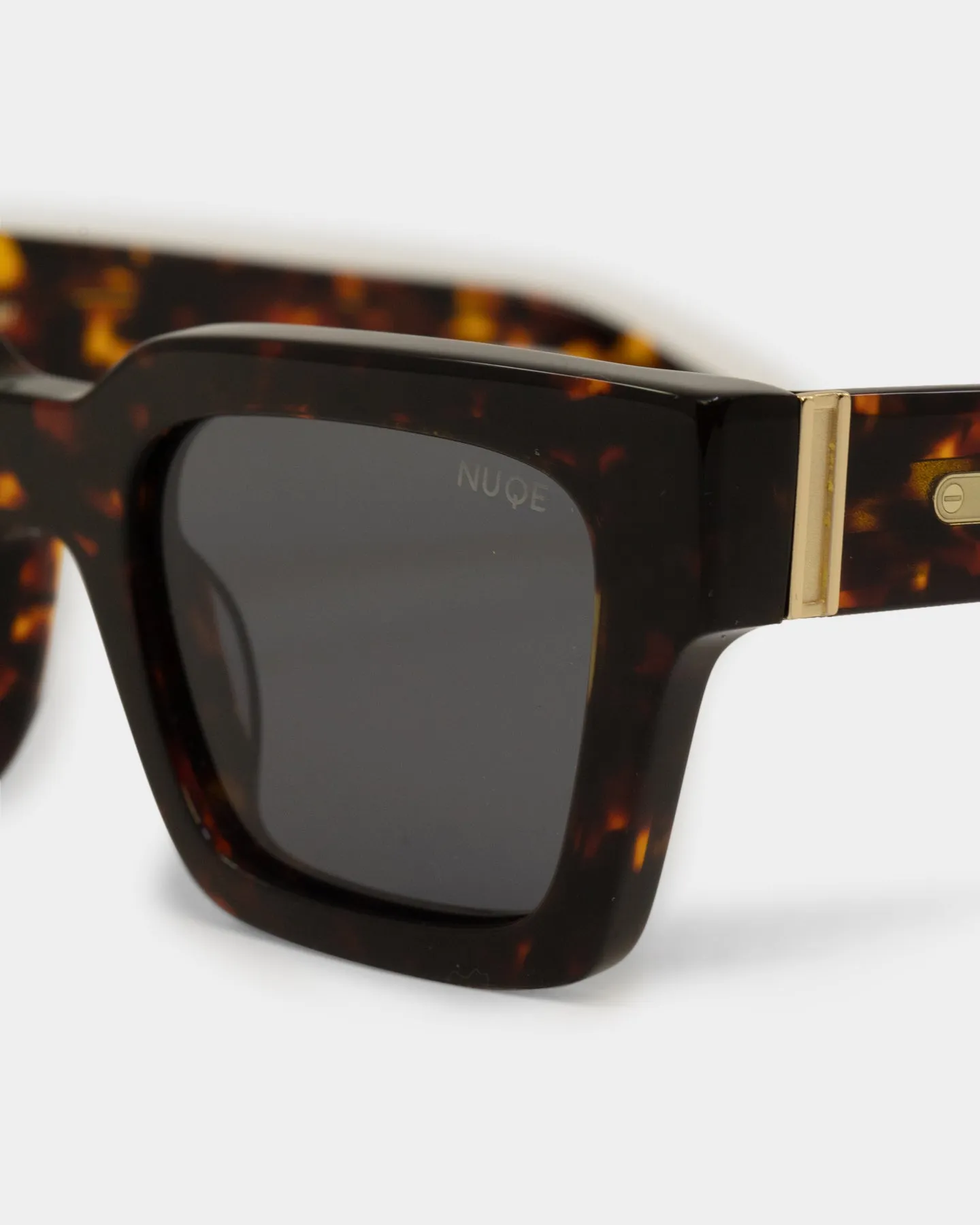 Nuqe Baker Sunglasses Tort/Gold