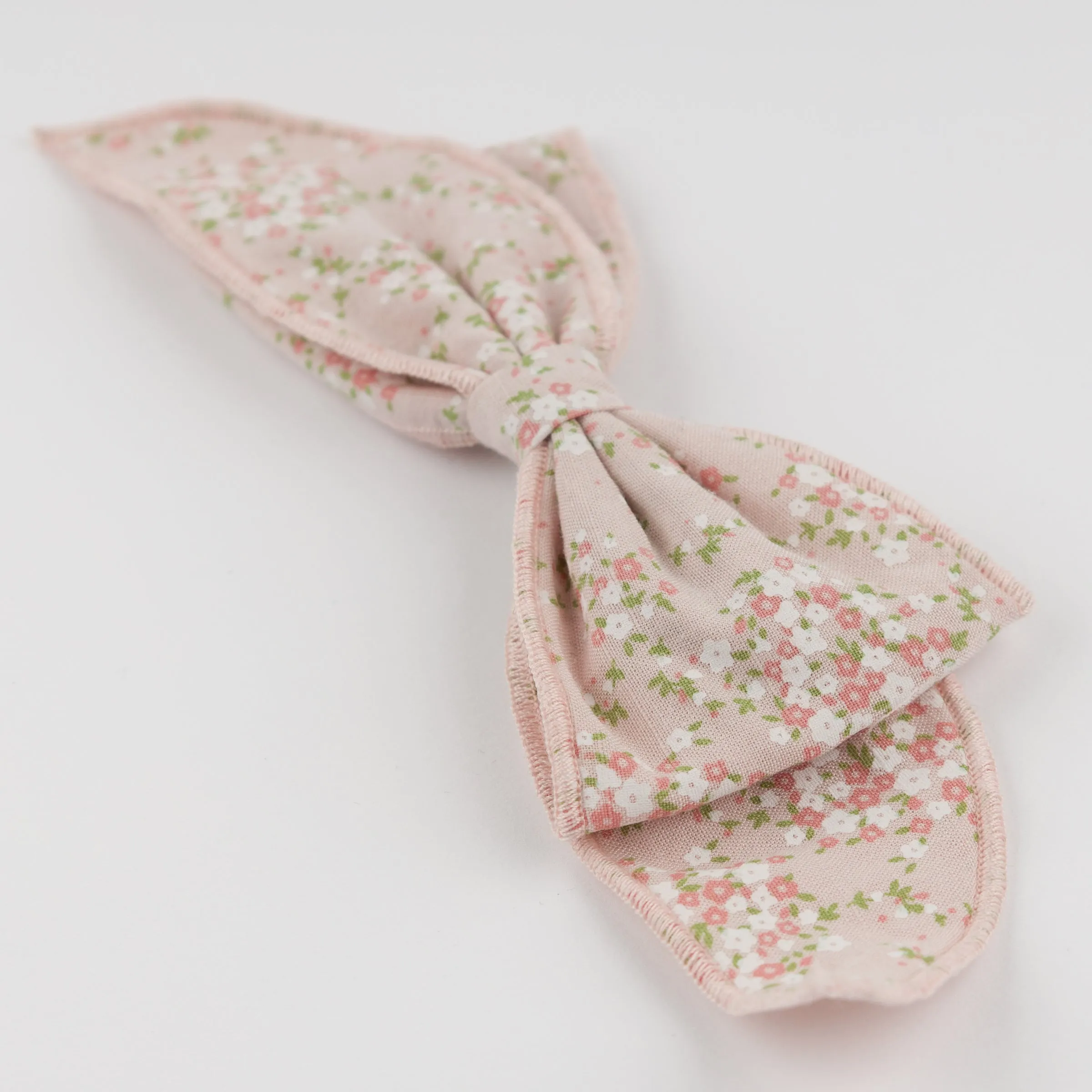 oh baby! Scarlett Bow on Clip - Forget-Me-Nots - Pale Pink