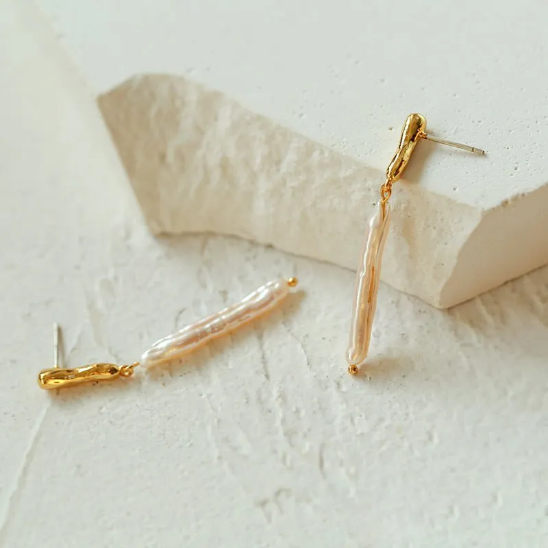 Streamer Toothpick Baroque Pearl Earrings